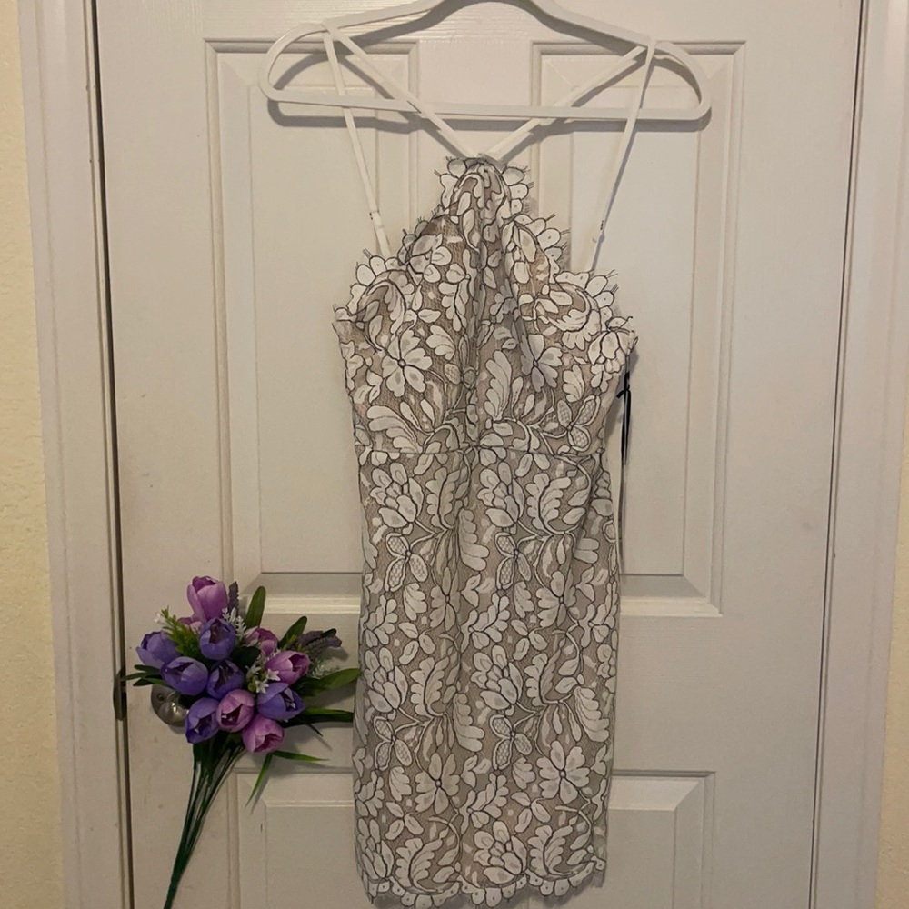 Lulus beige flower dress